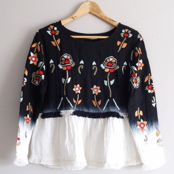 Subtle Luxury Tops - 🆕🌿SUNDANCE SHAHRAZAD TOP🌿